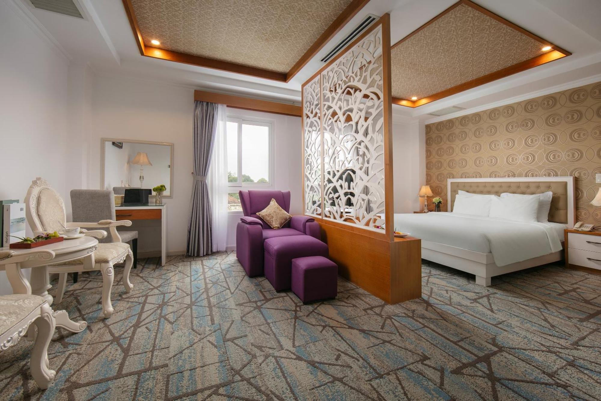 Nesta Hotel Can Tho Luaran gambar