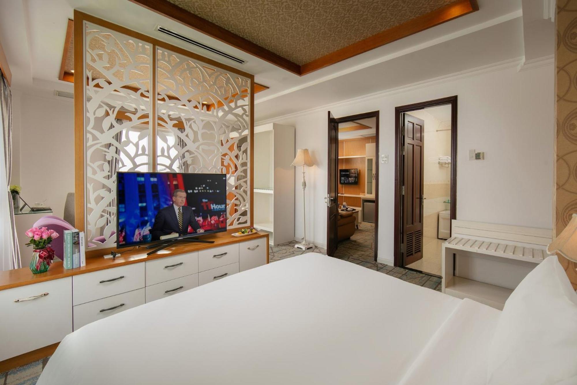 Nesta Hotel Can Tho Luaran gambar