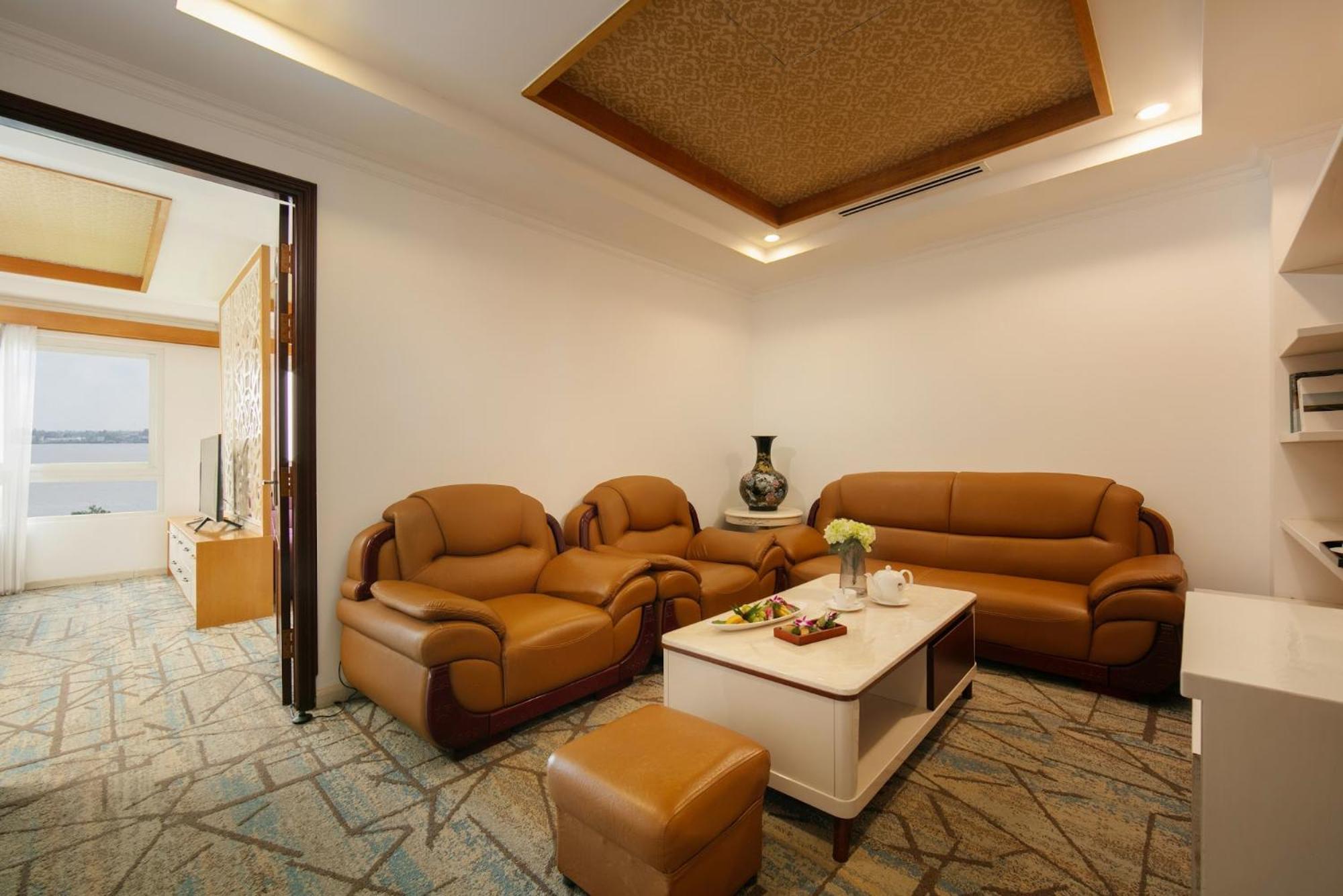 Nesta Hotel Can Tho Luaran gambar